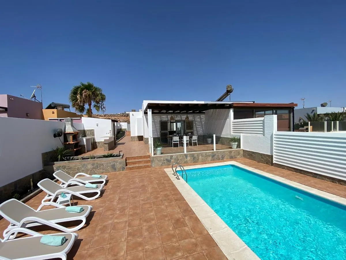Holiday home Casa Blanca - Sea Views - Private Pool - Wifi - Bbq Villa Caleta De Fuste Spain